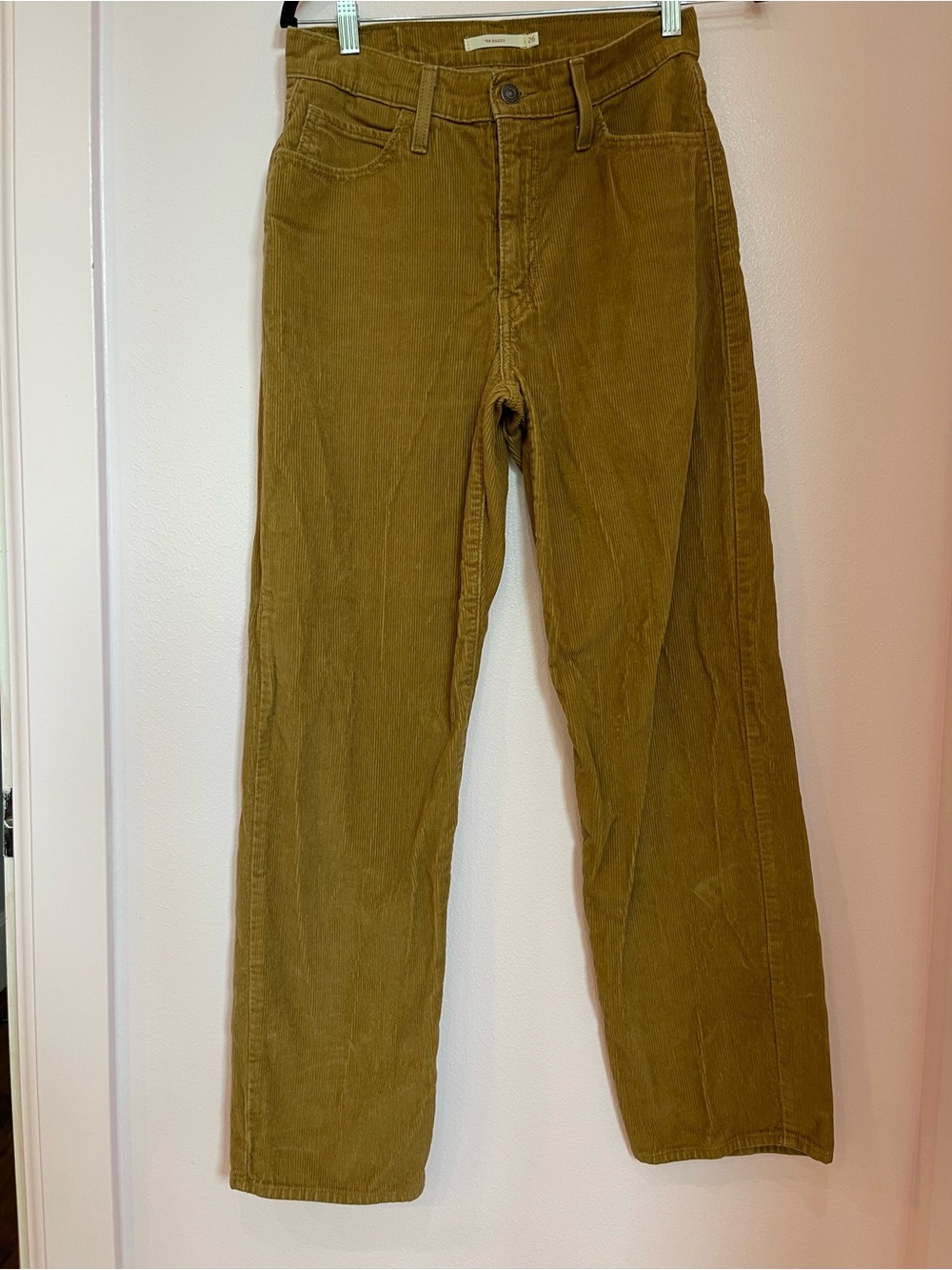 Levi's Straight-Leg Corduroy Pants in Olive